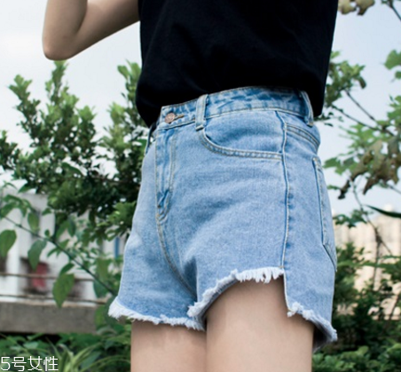 腿粗的女生適合穿什么？顯瘦又好看的穿搭