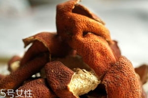陳皮長(zhǎng)蟲了還可以吃嗎 不會(huì)影響陳皮的藥效