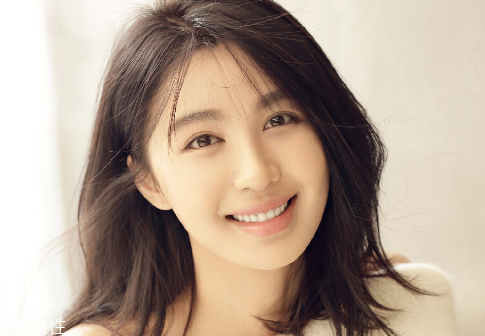 新娘發(fā)型圖片2018款教程 結(jié)婚的時候給化妝師看 新娘發(fā)型圖片2018款教程 結(jié)婚的時候給化妝師看