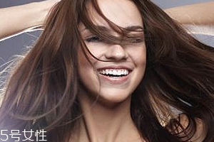 無硅油洗發(fā)水適合什么發(fā)質(zhì)？任何膚質(zhì)