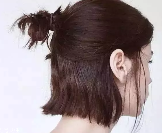 頭發(fā)短怎么扎好看？6個(gè)步驟讓短發(fā)有型又可愛