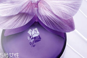 蘭蔻塑顏雪花霜怎么用？按照官方提拉手法效果最好