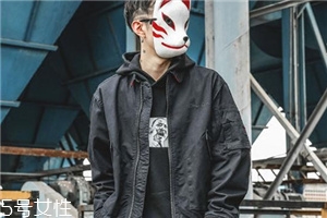 男生怎么穿衣服好看？三款單品幫你加分