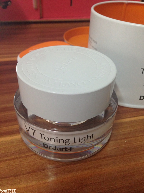 素顏霜什么時(shí)候涂最好 素顏霜排行榜10強(qiáng)2022 素顏霜什么時(shí)候涂最好 素顏霜排行榜10強(qiáng)2022