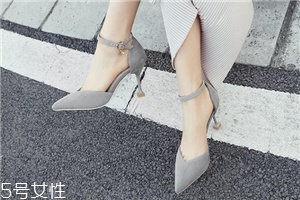 高跟鞋前腳掌疼怎么辦？四大妙招教你緩解