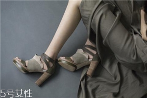 高跟鞋鞋頭蹭了怎么辦？三招修補(bǔ)破損鞋頭