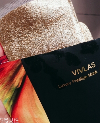 vivlas唯蘭頌黃金金箔面膜怎么用？