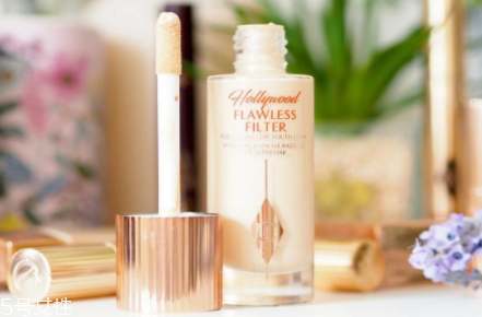 ct新品妝前高光濾鏡液怎么樣？charlotte tilbury粉底好用嗎？
