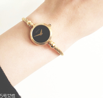 gucci手表什么檔次？時(shí)尚與浪漫的演繹家