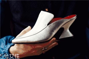 dorateymur是哪里的牌子？新興小眾設計品牌