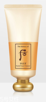 為什么油皮會(huì)變成干皮？三個(gè)油皮護(hù)膚誤區(qū)