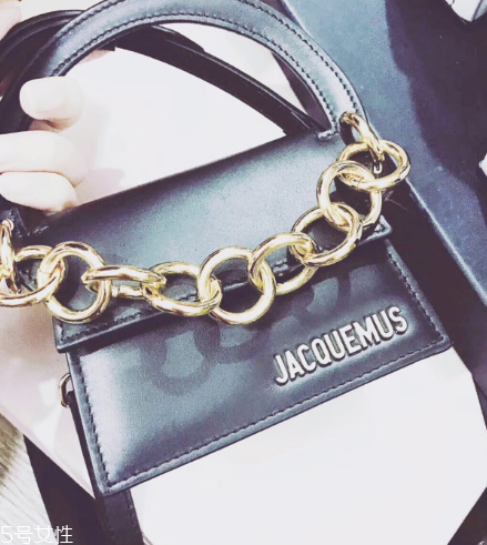 jacquemus中國哪里有？時髦到爆的小眾包袋