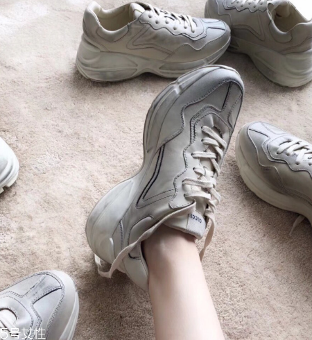 gucci老爹鞋有女款嗎？明星們?nèi)耸忠浑p