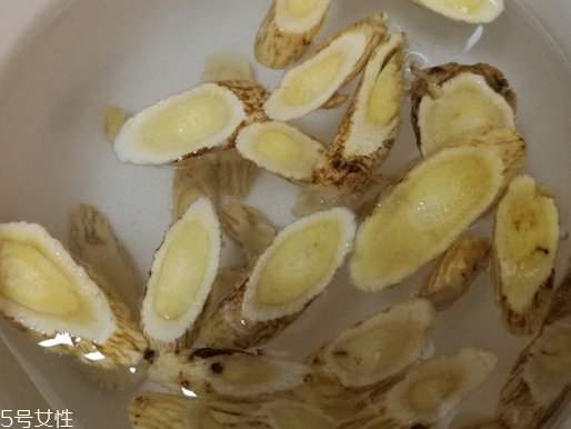 黃芪是什么味道？有點大豆味