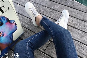 帆布鞋太大了怎么辦？鞋子選碼要仔細(xì)
