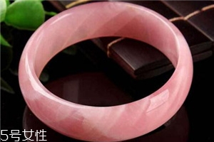 粉晶手鐲一般多少錢？高品質(zhì)多為上千元