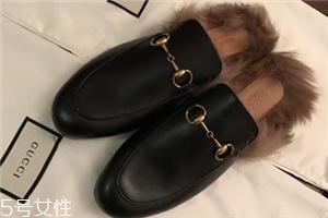 gucci拖鞋是什么毛？明星人手一雙