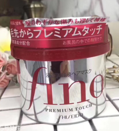 護(hù)發(fā)素沒洗干凈會怎樣？護(hù)發(fā)素殘留會導(dǎo)致脫發(fā)嗎？