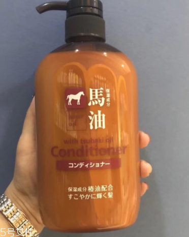 護發(fā)素能當身體乳用嗎？護發(fā)素洗澡了會怎樣？