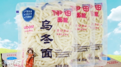 烏冬面是什么做的？