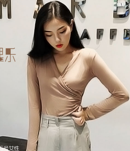 微胖女生春天怎么穿好看？讓你視覺上小一圈