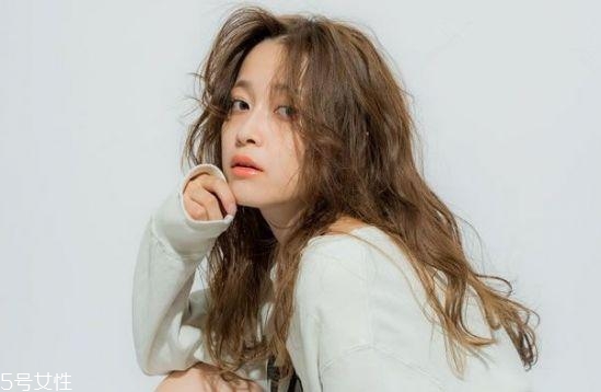 仙女燙是什么樣的？仙女燙適合染什么顏色？