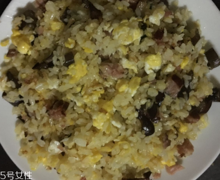 煙熏臘肉怎么保存？通風(fēng)處保存