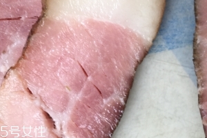 煙熏臘肉會致癌嗎？別大量吃就行