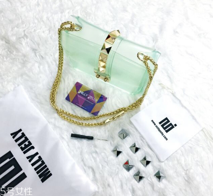milly jelly果凍包多少錢？最適合春夏的包包