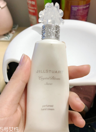 jill stuart護(hù)手霜好用嗎？不黏不膩四季可用