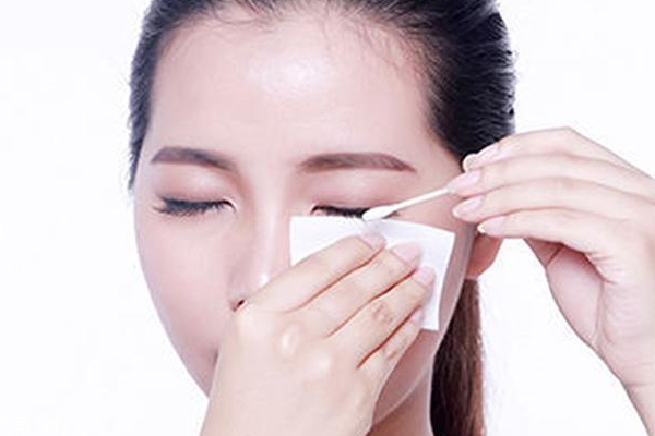 干皮卸妝用什么好？六款溫和保濕卸妝產(chǎn)品