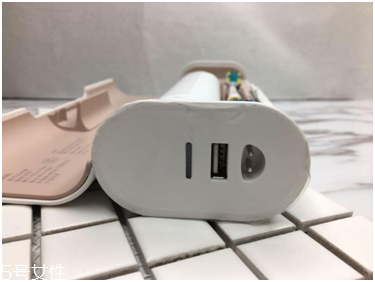 歐樂b電動(dòng)牙刷怎么樣？四個(gè)刷頭很好用