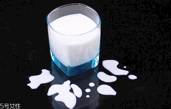 夏天臉曬紅還黑怎么辦 這些方法教你快速美白 夏天臉曬紅還黑怎么辦 這些方法教你快速美白