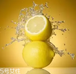 柑橘調(diào)香水好聞嗎？吃了這個(gè)大橘子