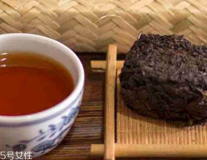 藏茶減肥嗎？刮油效果超好的