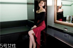 魚尾裙配什么上衣好看？化身性感美人魚