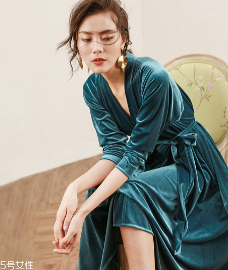 女生穿什么裙子好看？撩翻整個(gè)春天