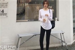 長(zhǎng)袖t恤怎么搭配？屬于你的最佳出門(mén)穿搭