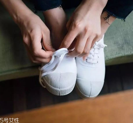 bensimon帆布鞋怎么樣？美學和品味的代表