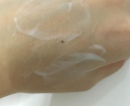 郁美凈適合什么膚質(zhì)？油性膚質(zhì)不建議郁美凈
