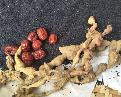 九蒸九曬黑芝麻丸怎么吃？黑芝麻丸正確服用方法
