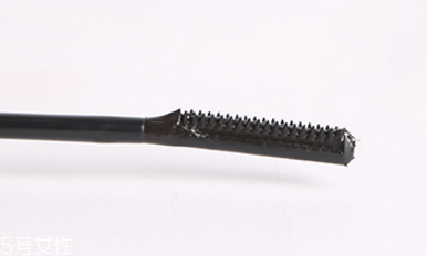 美寶蓮巨密狂野睫毛膏好用嗎 美寶蓮睫毛膏選購(gòu)技巧 美寶蓮巨密狂野睫毛膏好用嗎 美寶蓮睫毛膏選購(gòu)技巧