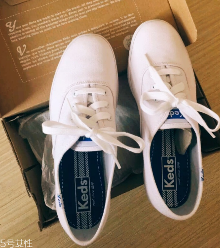 keds小白鞋多少錢？keds帆布鞋正品價(jià)位