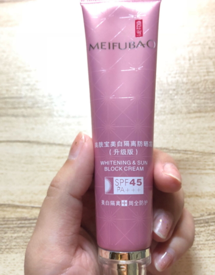 美膚寶和百雀羚哪個好？美膚寶和百雀羚品牌對比
