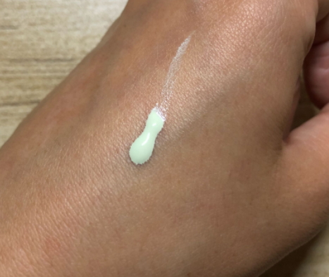 美膚寶和百雀羚哪個好？美膚寶和百雀羚品牌對比