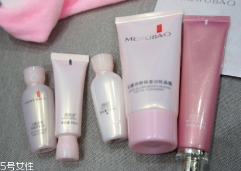 美膚寶和御泥坊哪個(gè)好？美膚寶和御泥坊品牌對比