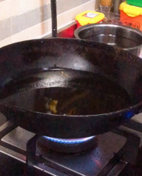 沸騰蝦油放多少？沸騰蝦油什么時候放