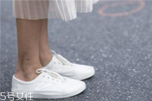 小白鞋多久洗一次？小白鞋的清洗頻率