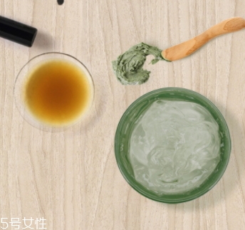 茶樹精油可以治婦科病嗎？茶樹精油怎么治婦科病