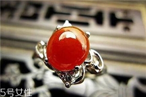 紅翡翠價(jià)格一般多少？紅翡翠的市場價(jià)值